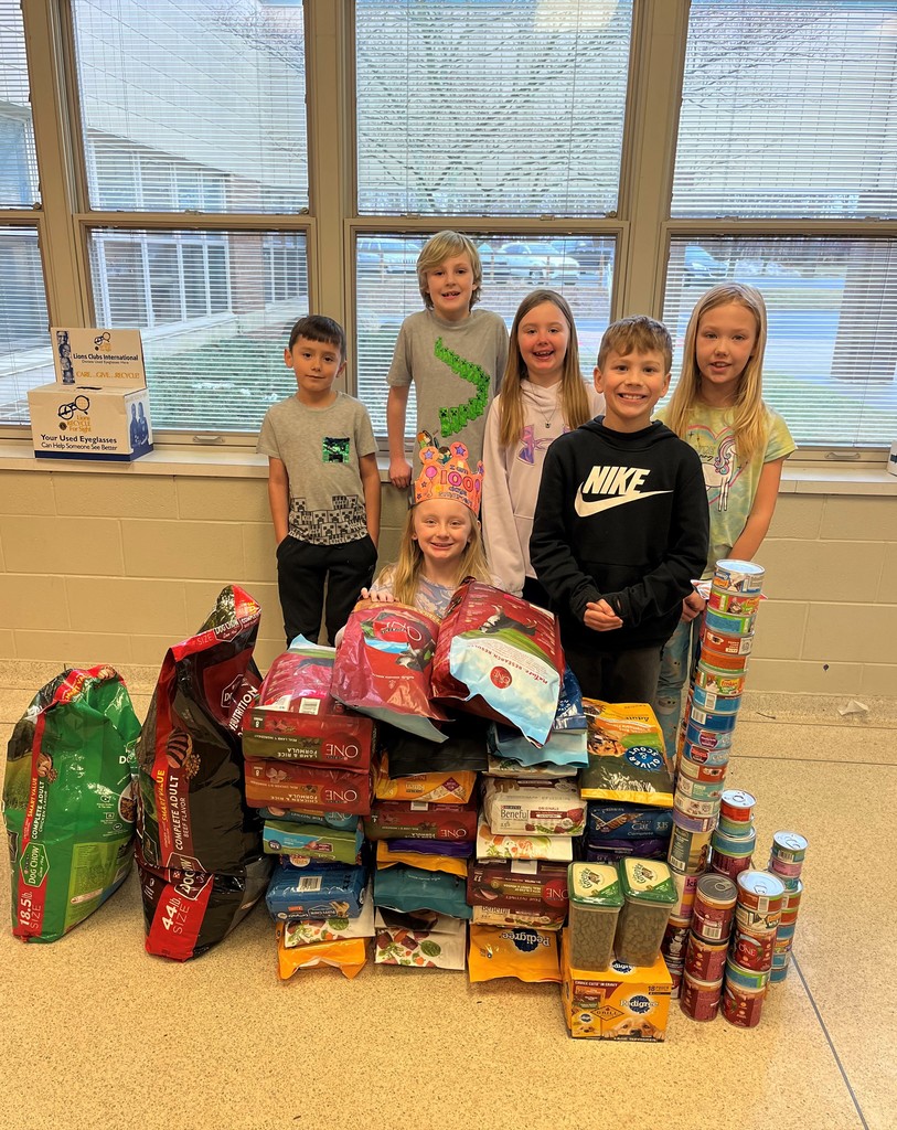 6 kids and pet food donation